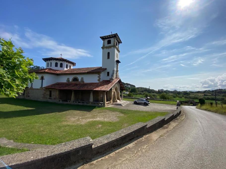 Villa Giraldillo Colunga Ngoại thất bức ảnh